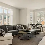 Bergen. Historic Luxury Near The Centre *