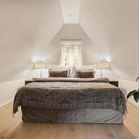 Villa Bergen. Historic Luxury Near The Centre *