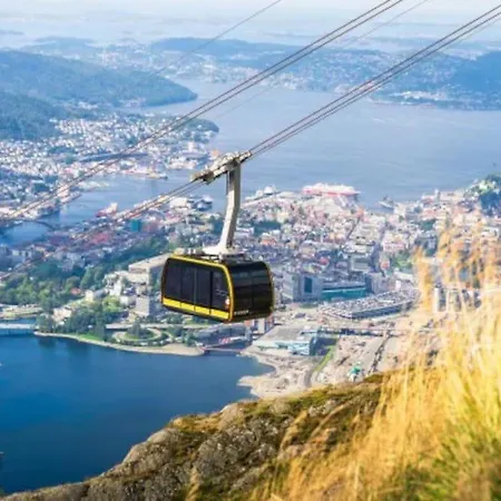 Bergen. Historic Luxury Near The Centre * Bergen