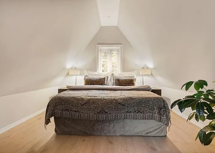 Vila Bergen. Historic Luxury Near The Centre *