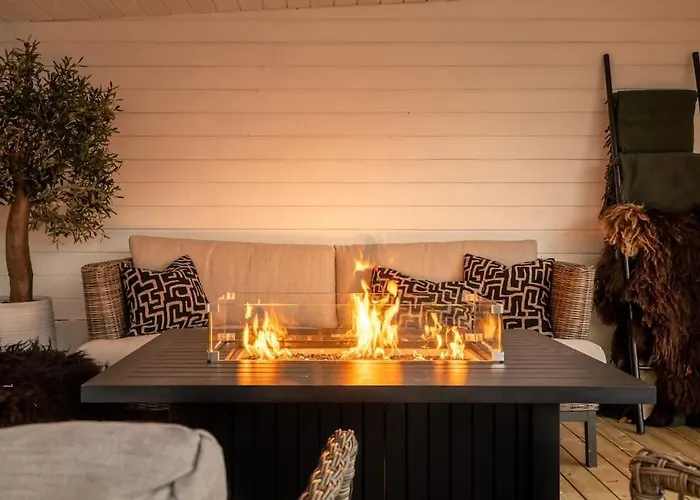 Vila Bergen. Historic Luxury Near The Centre Bergen