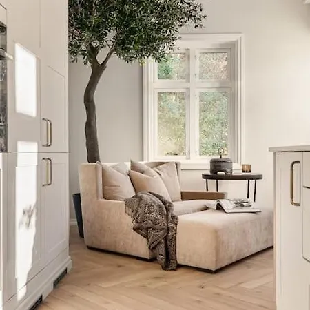 Bergen. Historic Luxury Near The Centre فيلة برغن